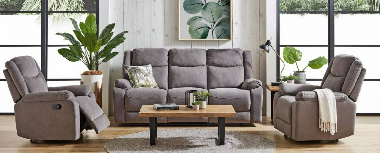 Lounge Suites / Sofas