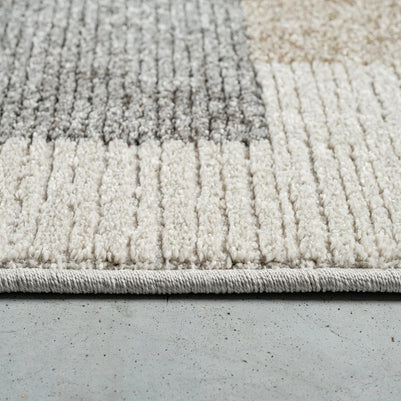 Abstract Geometric Pattern Valentino Rug