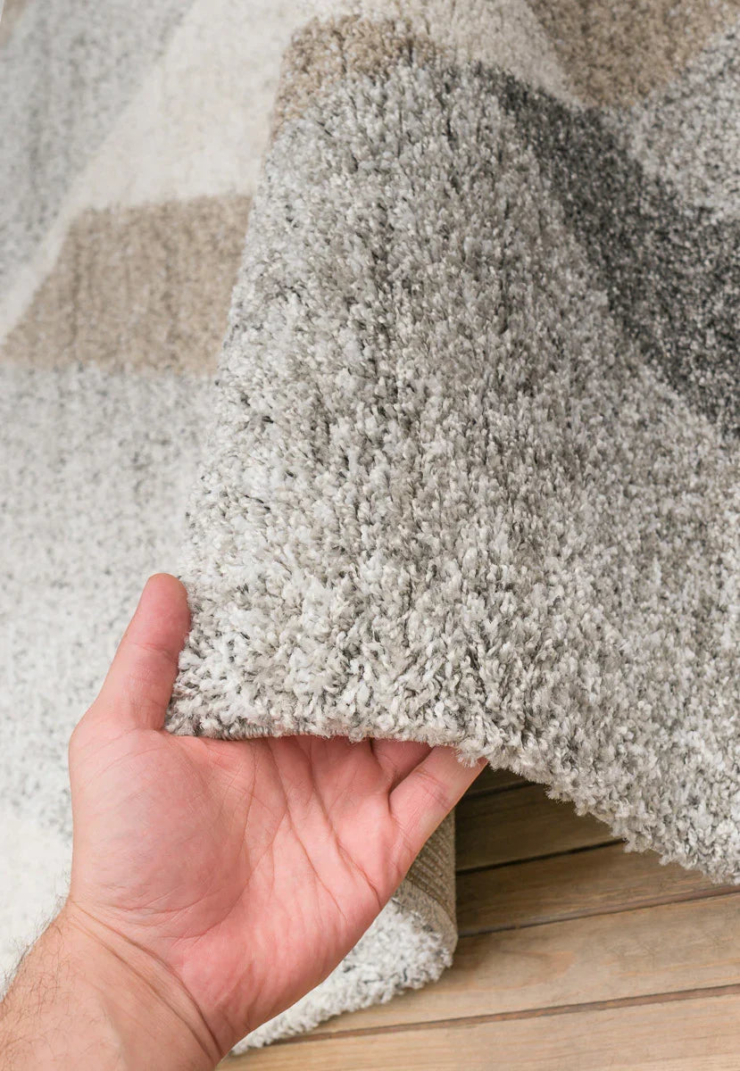 Geometric Design Mehari Shaggy Rug