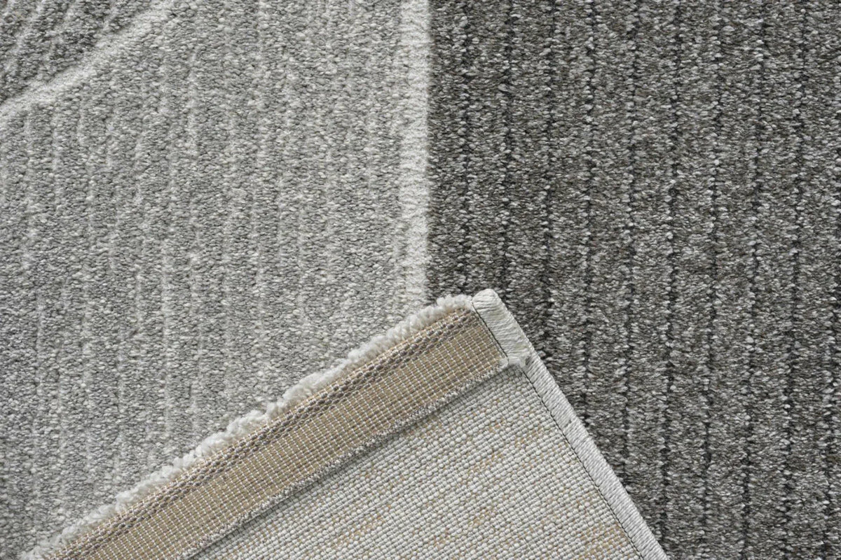 Abstract Geometric Pattern Valentino Rug