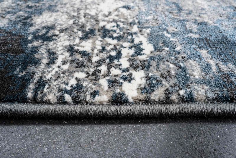 Luxuriously Abstract Design Canyon Rug
