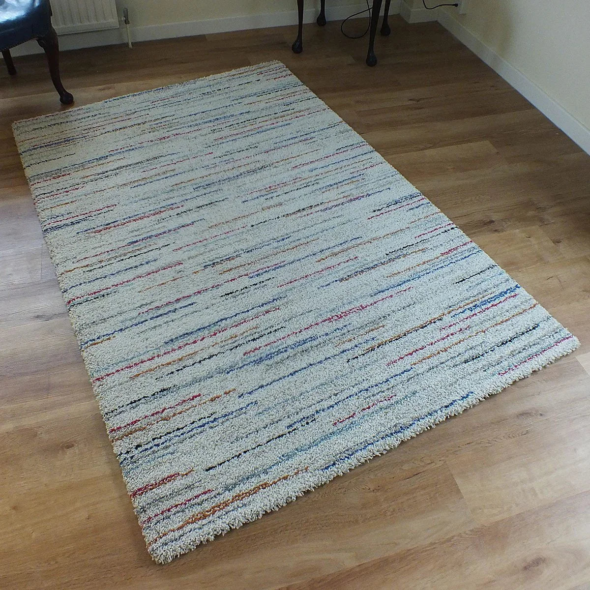 Thick Modern Multi Colour Shaggy Rug Size: 133x195cm