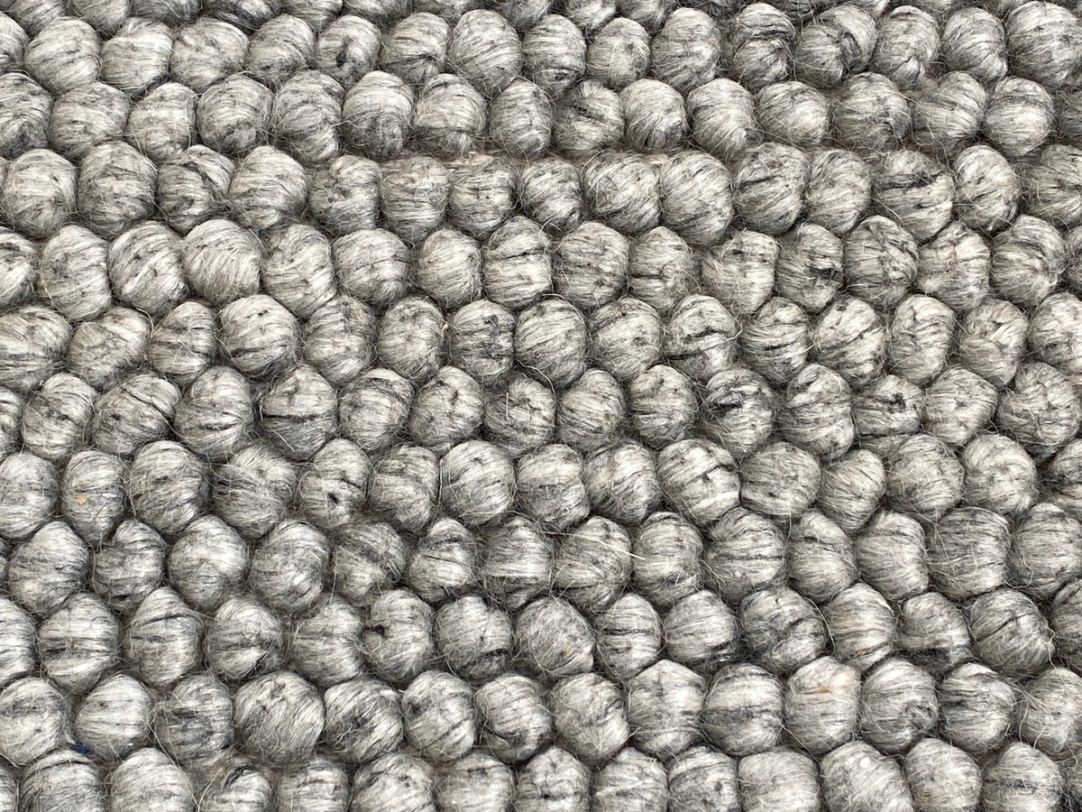 100% Wool Chunky Loop Pile Grey Colour Rug