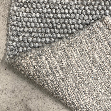100% Wool Chunky Loop Pile Grey Colour Rug