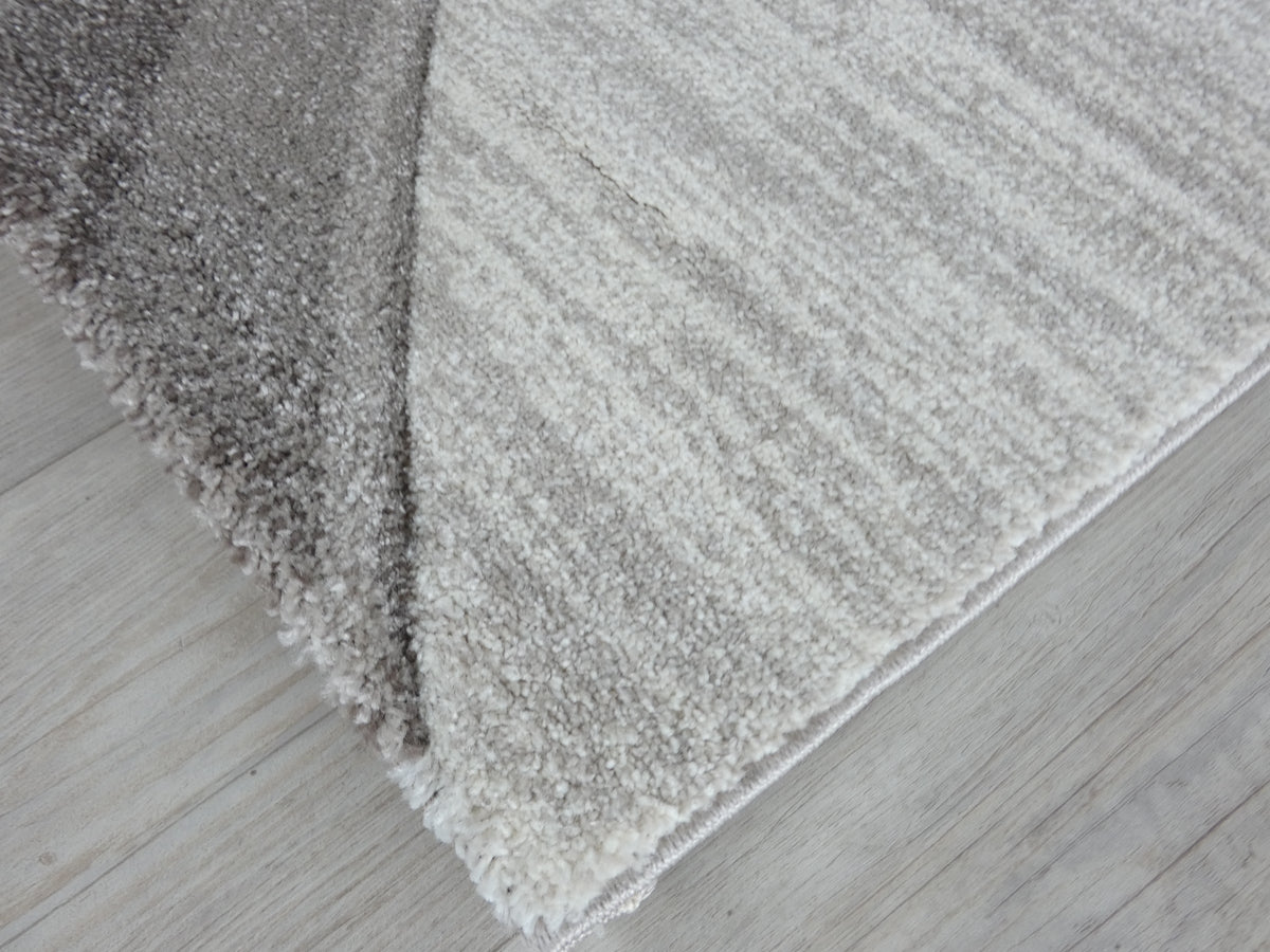 Swirl Abstract Style Aroha Rug in Beige