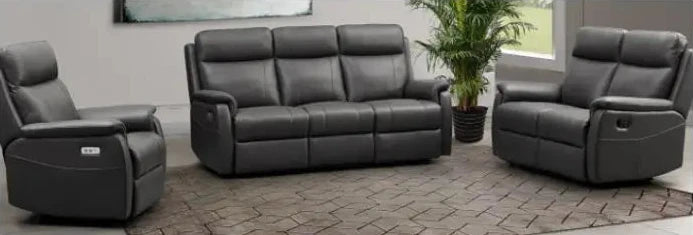 Roberto Lounge Suite