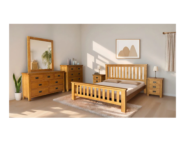 Richmond Oak Queen Bedframe
